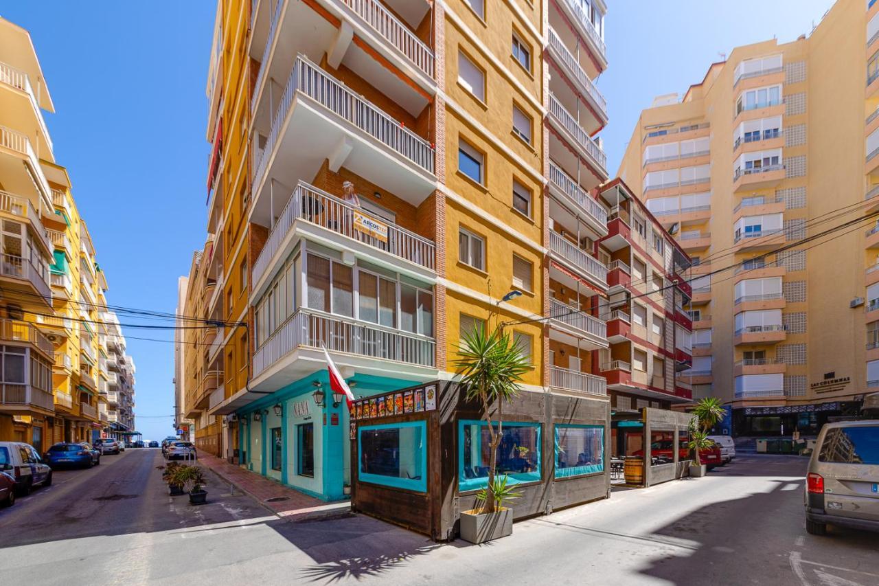 Bergantin Sea View Apartment Torrevieja Buitenkant foto